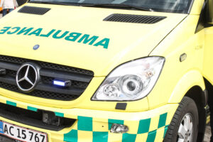 800 Falck-ansatte skal fra september 2015 ikke længere køre ambulance i Region Syddanmark.