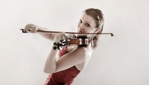 Den purunge norske violinist Guro Kleven Hagen. Pressefoto