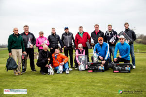 Golfklubbens billede af søndags-vinderne.